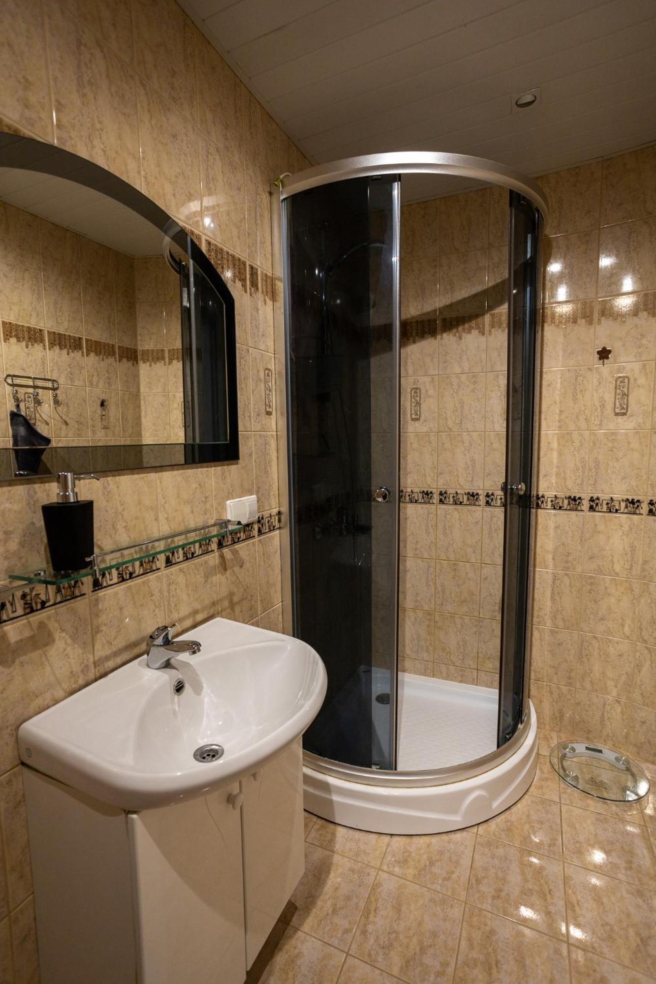 Romi Apartment Parnu Luaran gambar