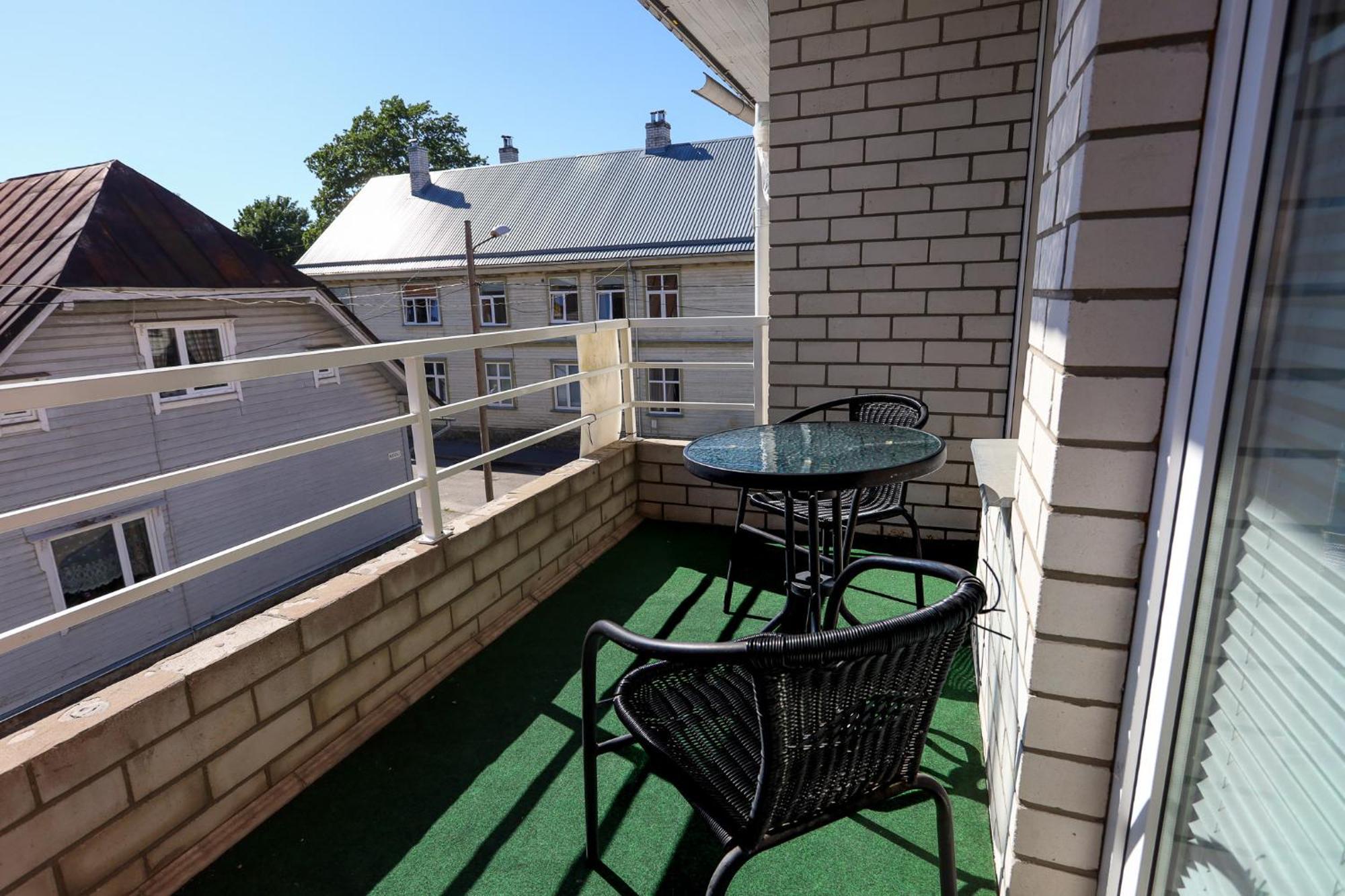 Romi Apartment Parnu Luaran gambar